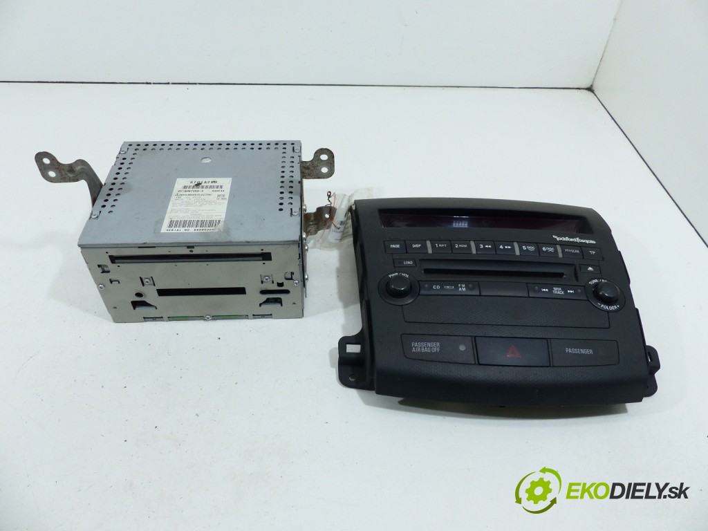 radio  Mitsubishi Outlander II       0