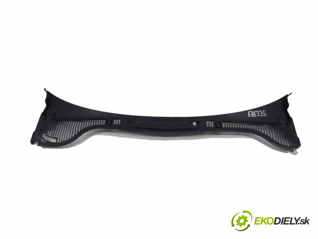 torpédo plast pod čelní okno  Skoda Octavia II 04-13       0