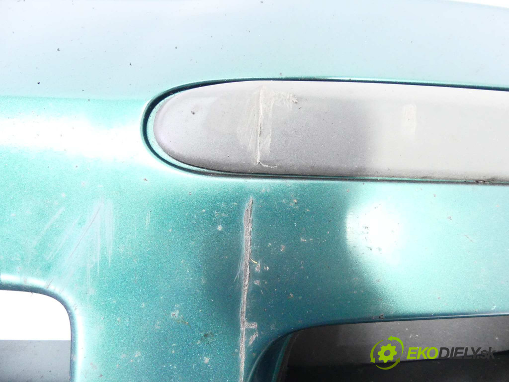 Nissan Almera tino       0  nárazník přední část