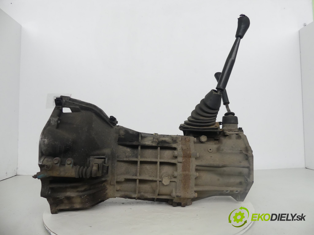 Toyota Land Cruiser 120       0  převodovka -
