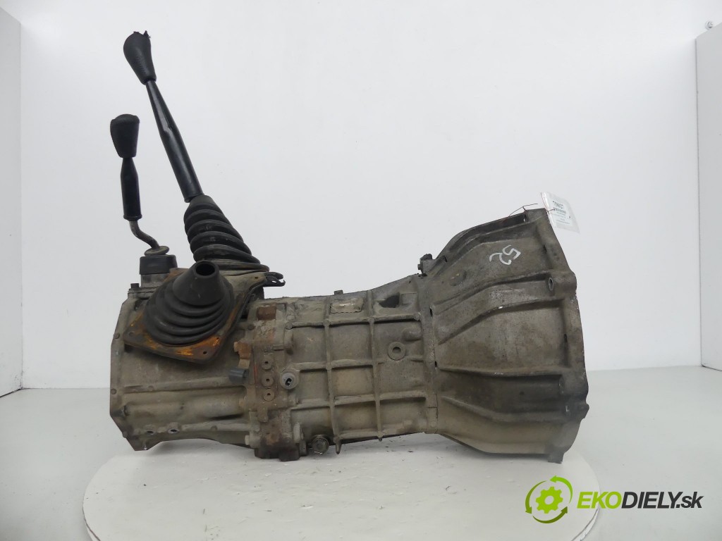 Toyota Land Cruiser 120       0  převodovka -