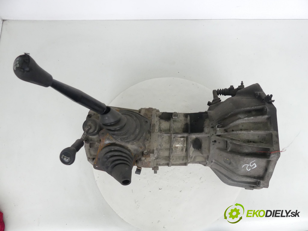 Toyota Land Cruiser 120       0  převodovka -