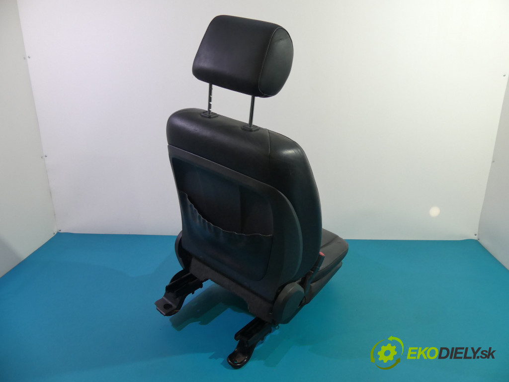 Mercedes ML W163 97-05       0  sedadlá, sedačky -