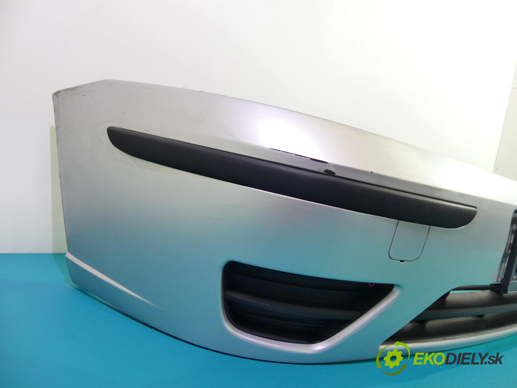 Ford Focus Mk1 98-04       0  nárazník přední část