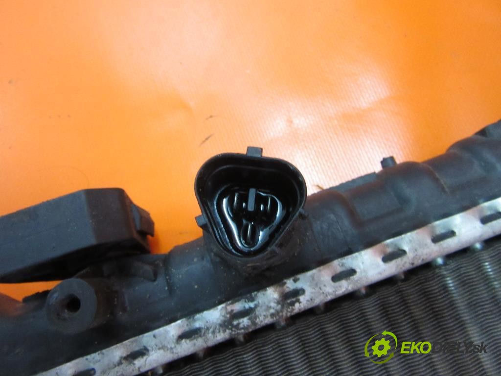 chladič vody 6Q0121253Q SKODA FABIA I 1.2 BME, AZQ  0 0 47,00000000 64 5