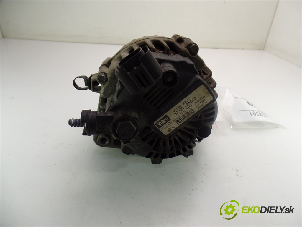 alternátor 37300-2A500 Kia Ceed       0