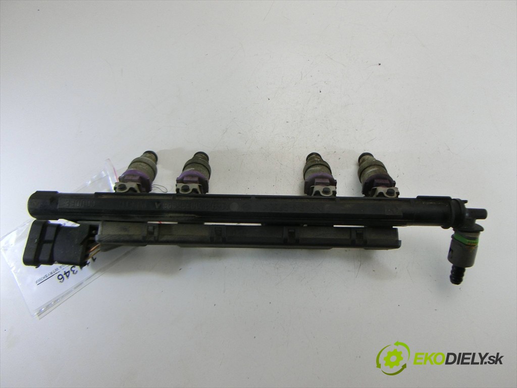 lišta vstrekovacia vstrekovacie ventily 8200365996 Renault Clio II LIFT       0
