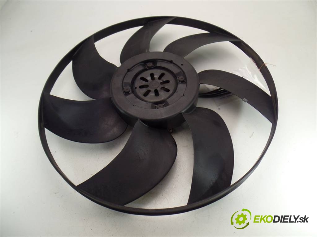 ventilátor chladiča  Mercedes-Benz C W203       0