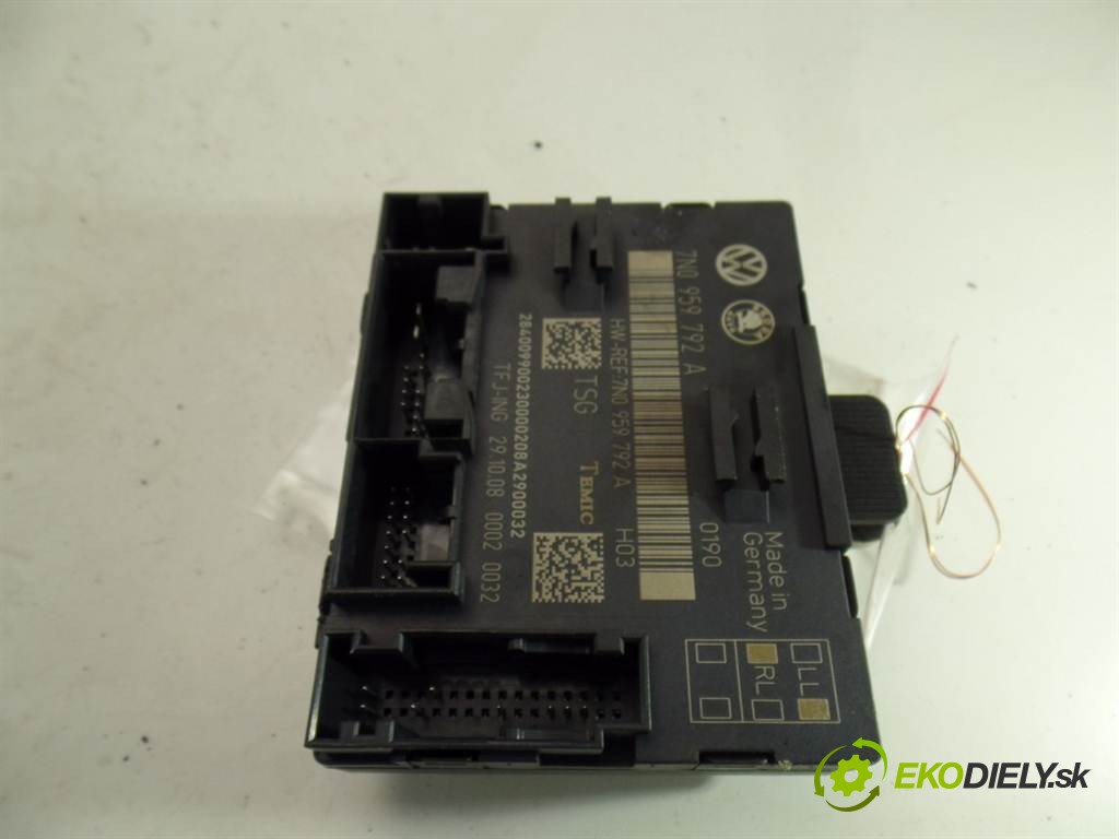modul riadiaca jednotka dvere 7N0959792A Skoda Superb II       0