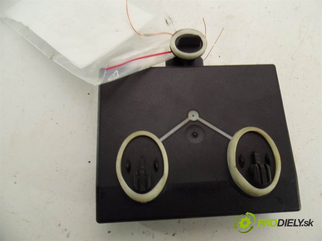 modul riadiaca jednotka dvere 7N0959794 Skoda Superb II       0