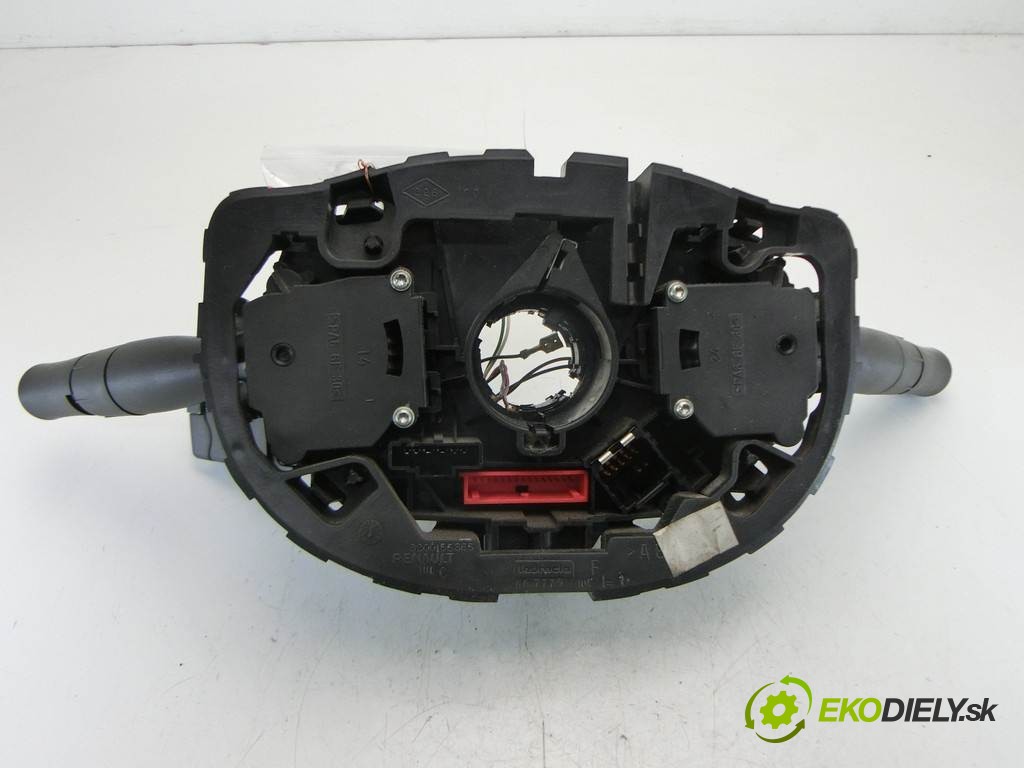 přepínač kombinovaný 8200216465 Renault Megane II LIFT       0