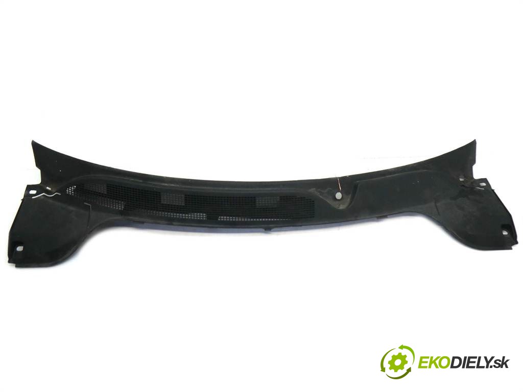 torpédo plast pod čelní okno 8200097006 Renault Megane II       0
