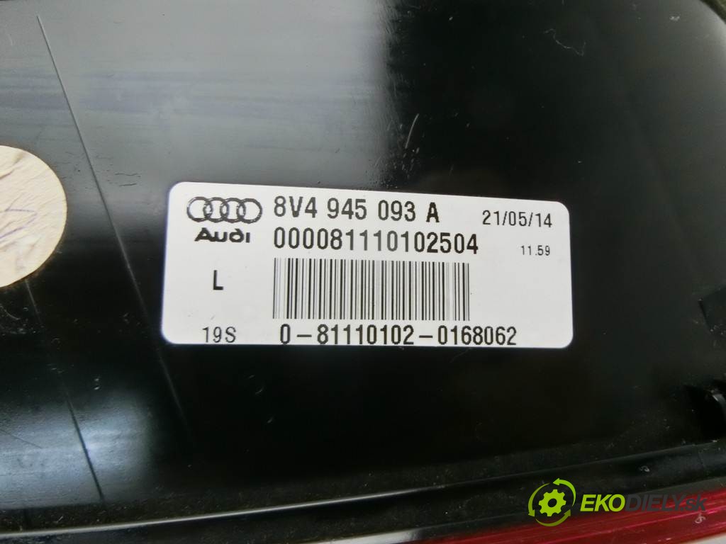 světlo zadní část levá strana vnitřní 8V4945093A Audi A3 8V       0