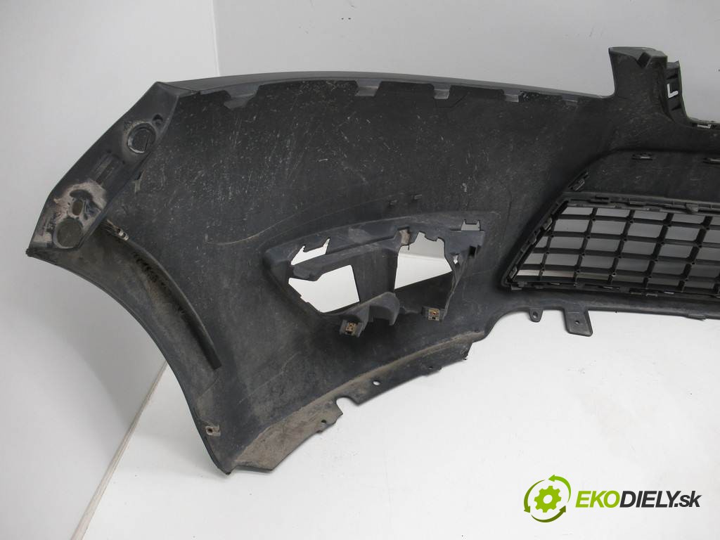 nárazník přední část  Ford Mondeo Mk4       0