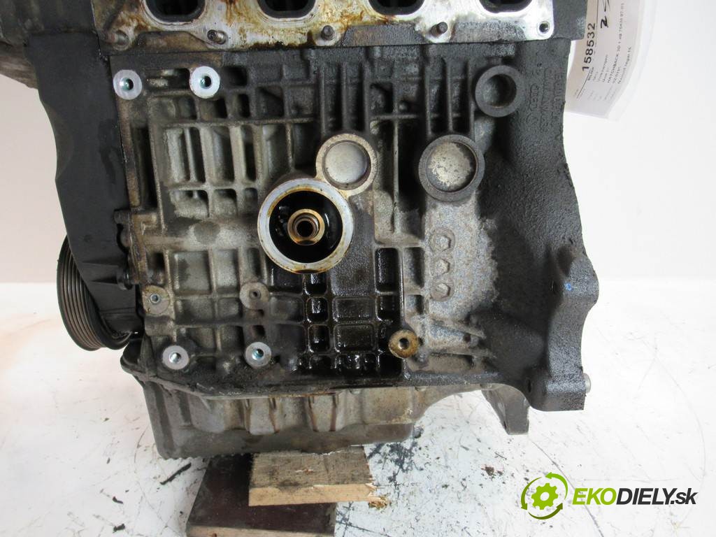 motor AKQ Volkswagen Golf IV       0