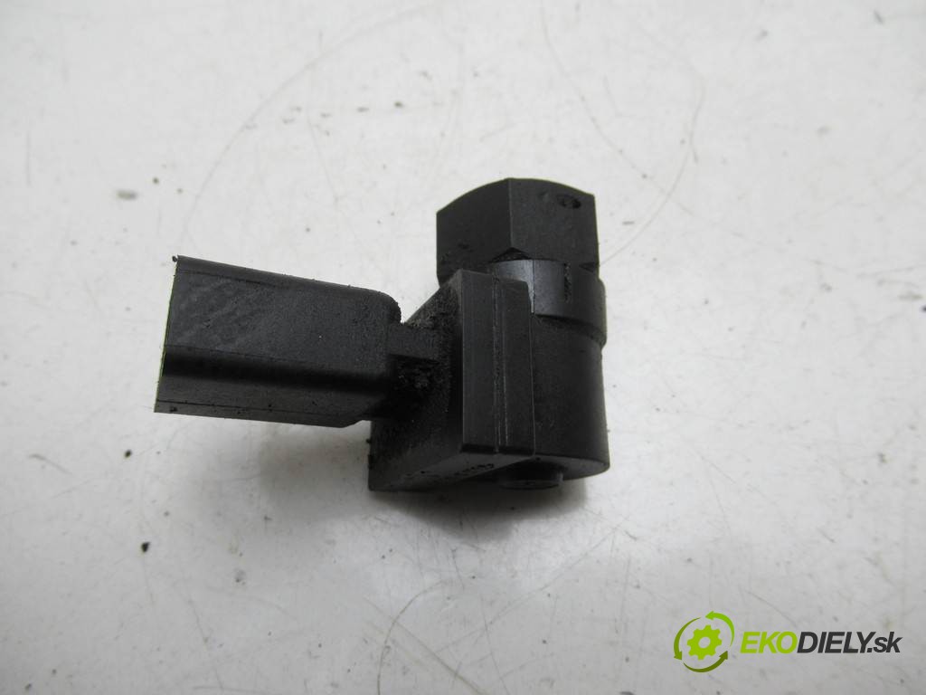 snímač rychlosti 030971921 Skoda Octavia I LIFT       0