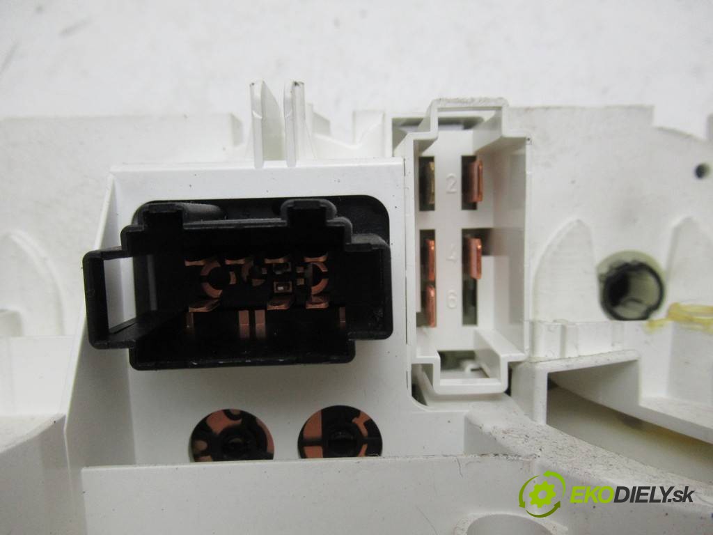 panel ovládaní topení 1J0820045E Skoda Octavia I LIFT       0