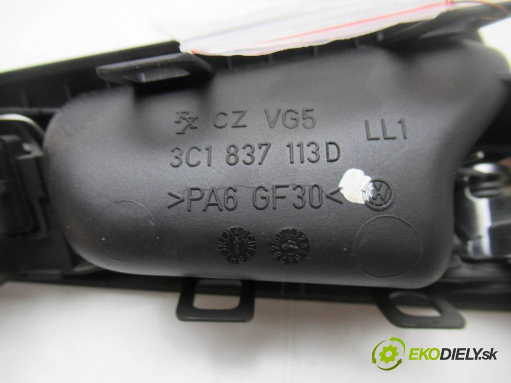 kľučka predný ľavá strana vnútorná 3C1837113D Volkswagen Passat B6       0