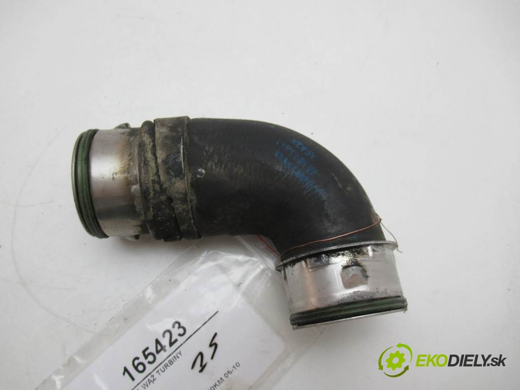 rúra hadica turba 038131111B Volkswagen Passat B6       0