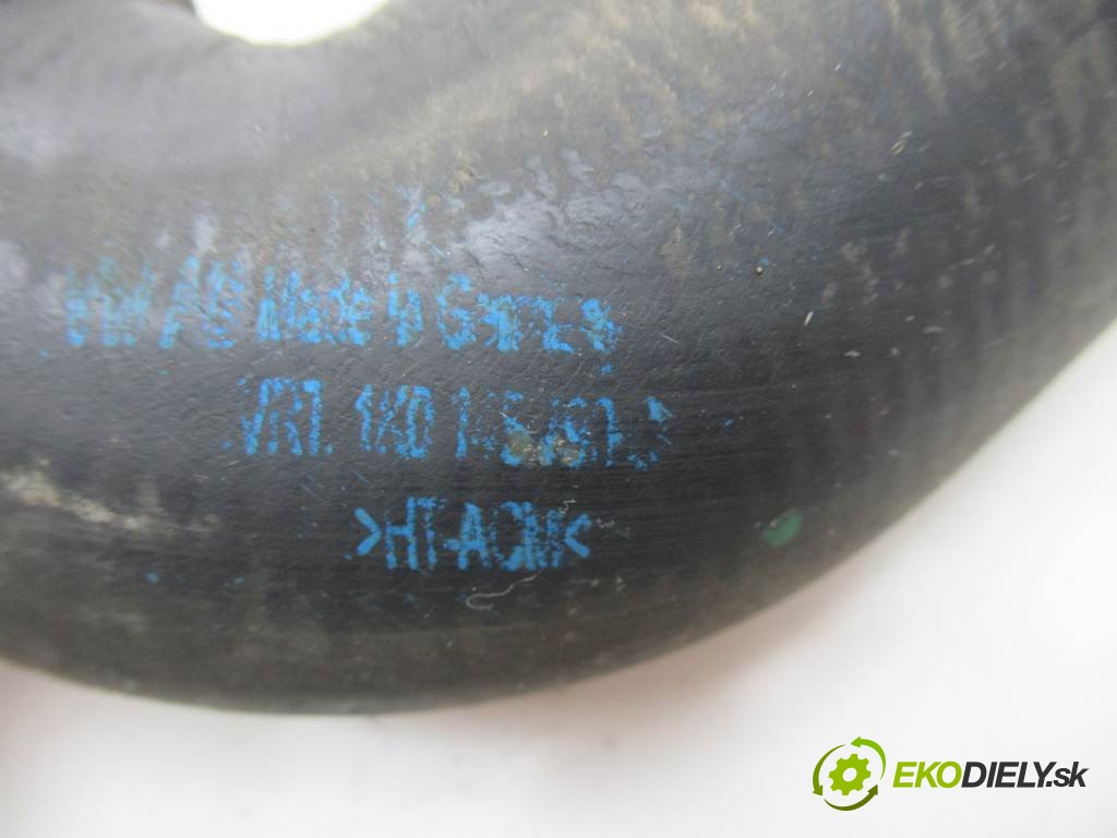 rúra hadica turba 038131111B Volkswagen Passat B6       0