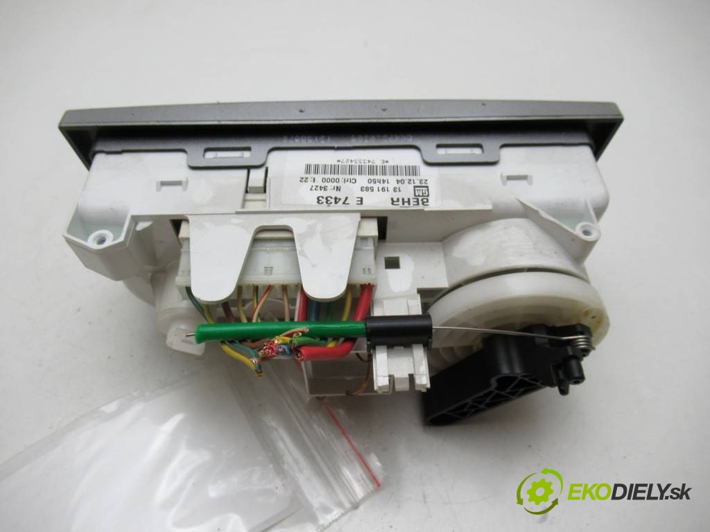 panel ovládania kúrenia 13191583 Opel Meriva       0