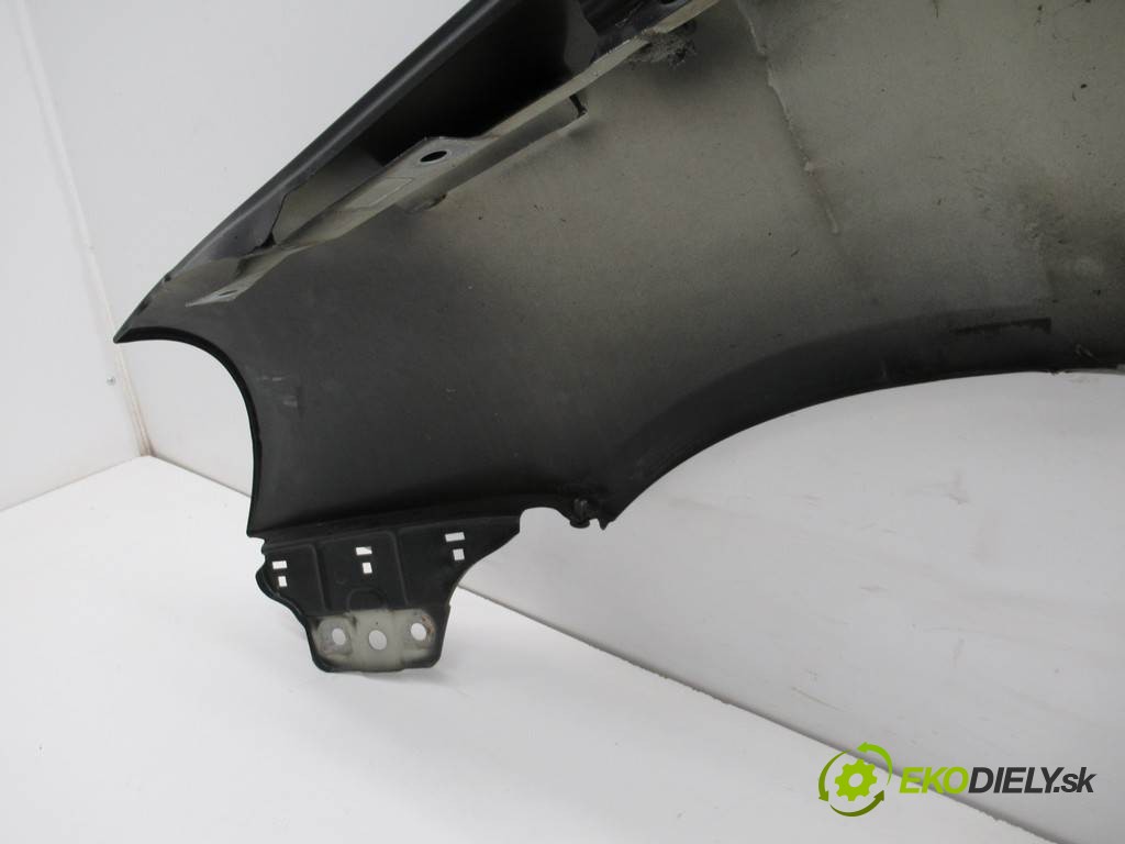blatník přední část pravý  Volkswagen Golf V       0