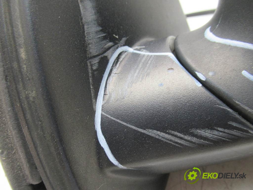 spätné zrkadlo ľave  Volkswagen Golf V       0
