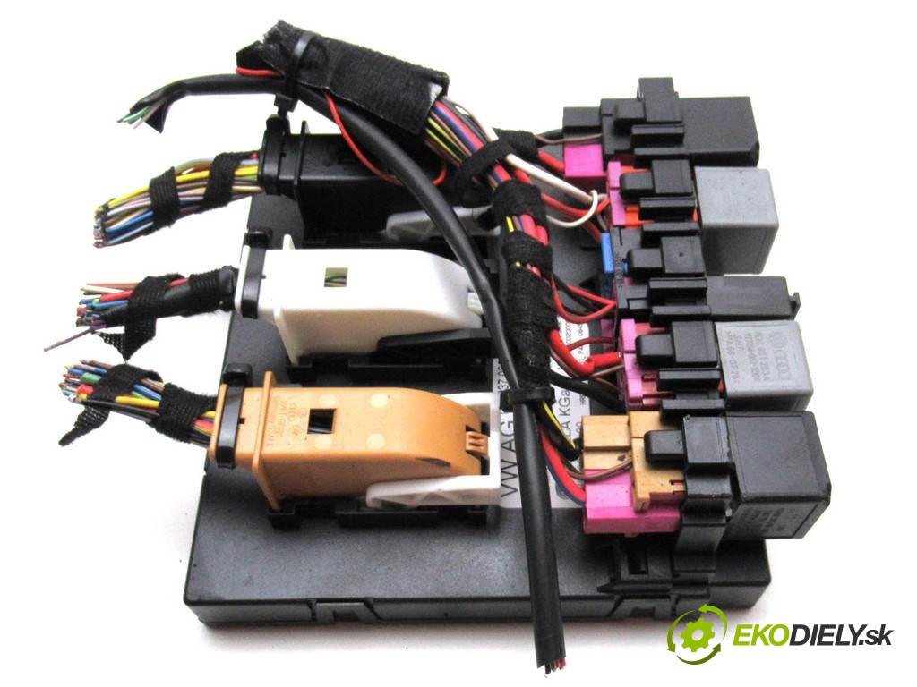 modul bcm 1K0937086F Skoda Octavia II LIFT       0