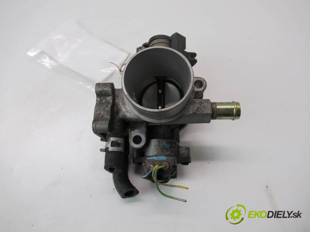 škrtíci klapka 89452-02040 Toyota Corolla E12       0