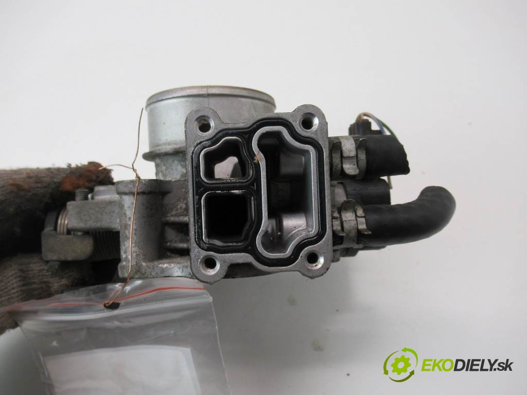 škrtíci klapka 89452-02040 Toyota Corolla E12       0