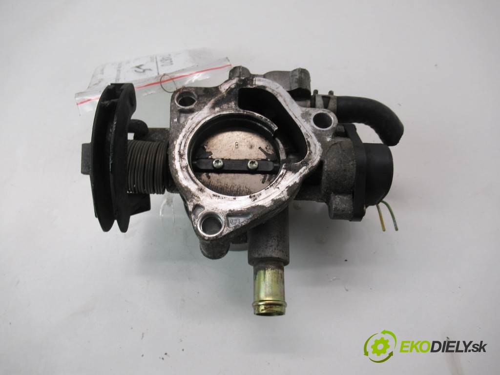 škrtíci klapka 89452-02040 Toyota Corolla E12       0