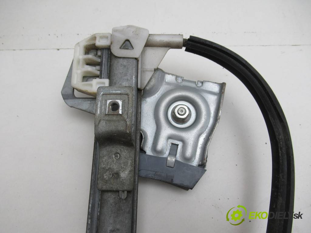 mechanismus okna přední část levý 1U4959801D Skoda Octavia I LIFT       0