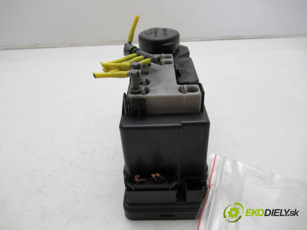 pumpa centrálneho zámku 2108002248 Mercedes-Benz W210       0