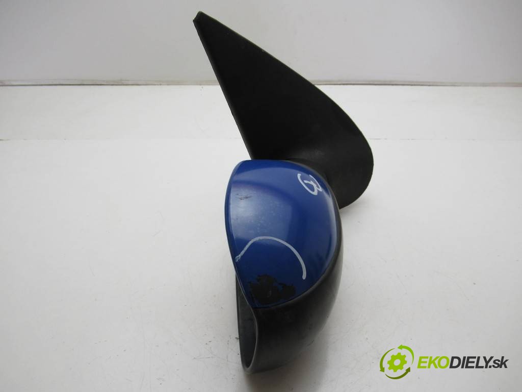 spätné zrkadlo pravé  Peugeot 206       0