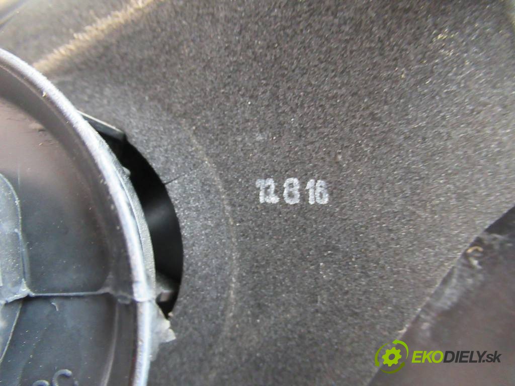 spätné zrkadlo pravé  Peugeot 206       0