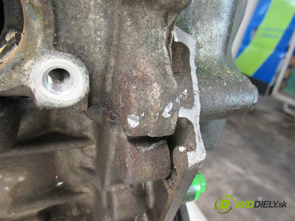 Honda Civic VIII       0  motor L13A7