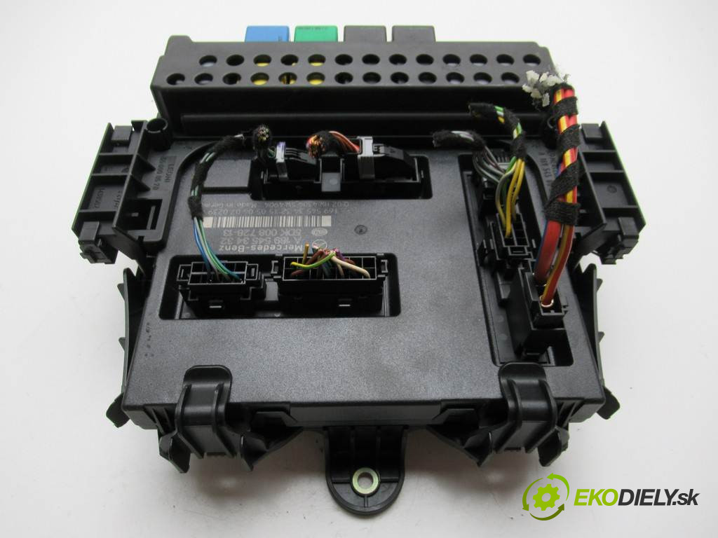 Mercedes-Benz B W245       0  modul sam A1695453432