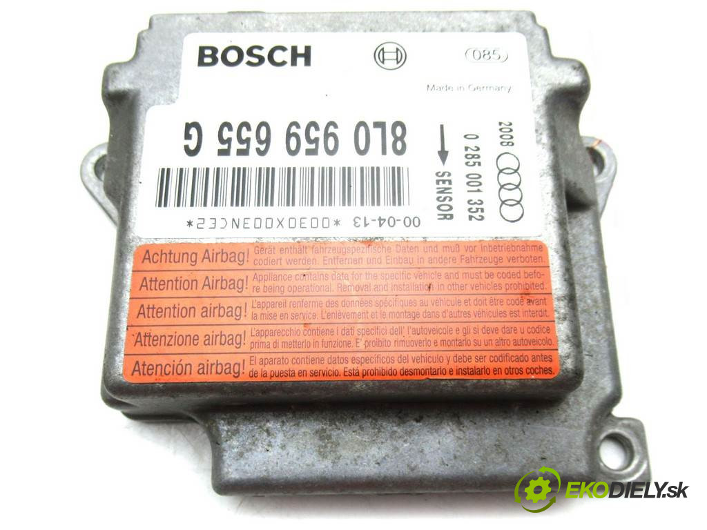 Audi A3 8L       0  senzor airbag 8L0959655G