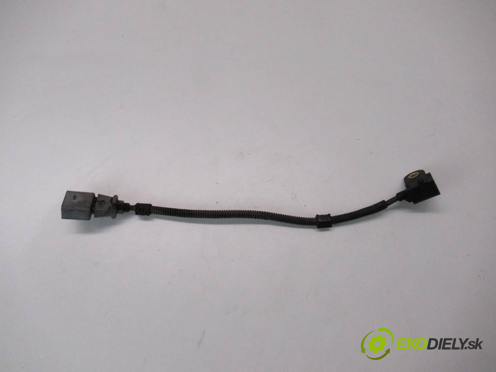 Skoda Octavia II       0  snímač pozície vačkového hriadeľa - 03G906433