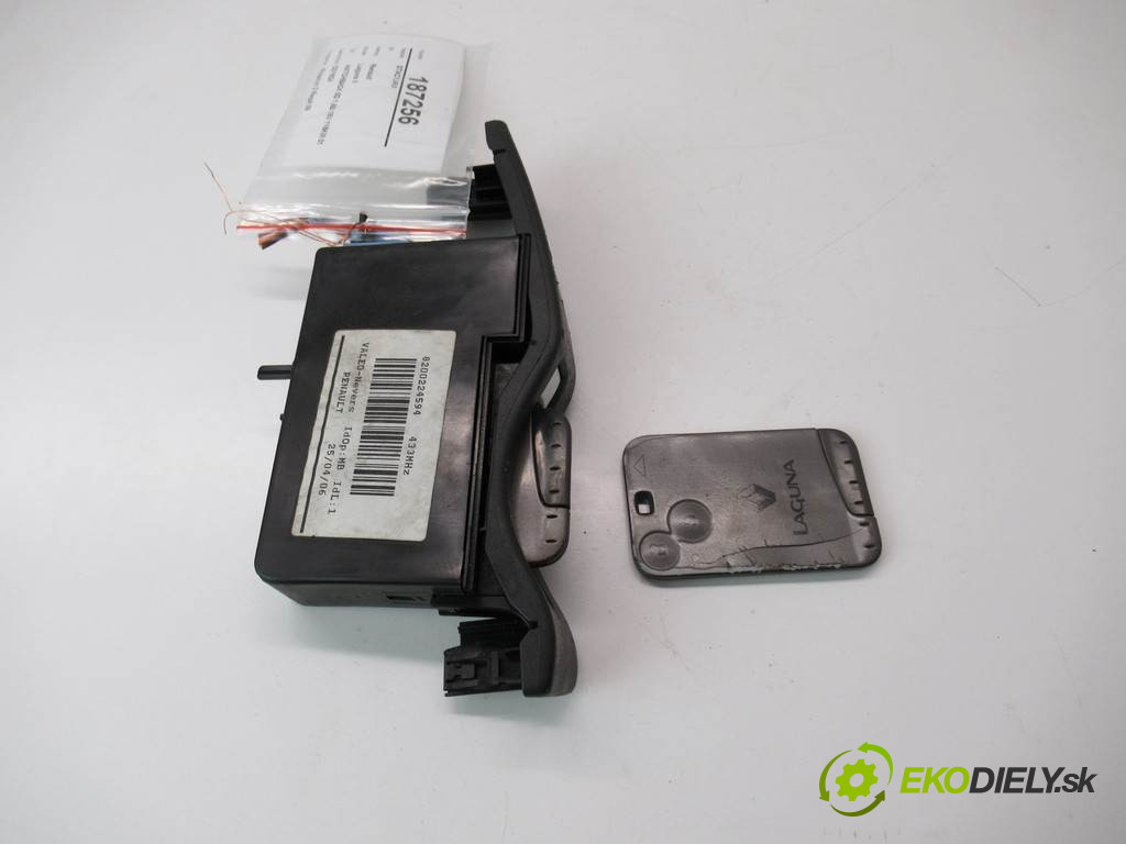 Renault Laguna II       0  spínačka 8200224594