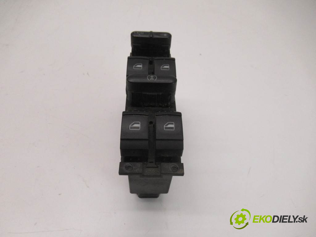 Skoda Octavia I       0  přepínač oken 1U6959793