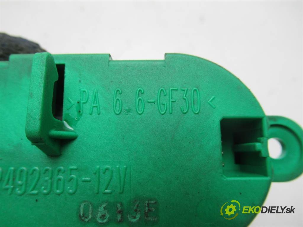 Renault Espace IV LIFT       0  odpor, rezistor kúrenia vzduchu 52492365