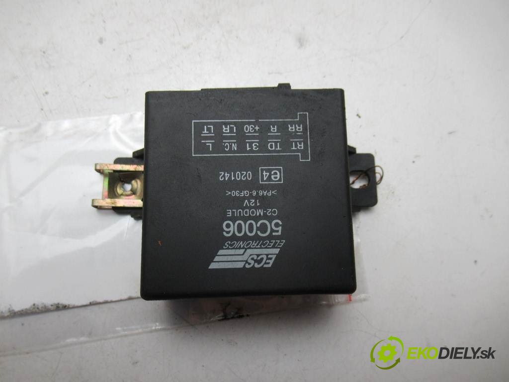 Seat Leon       0  modul tažného oka 5C006