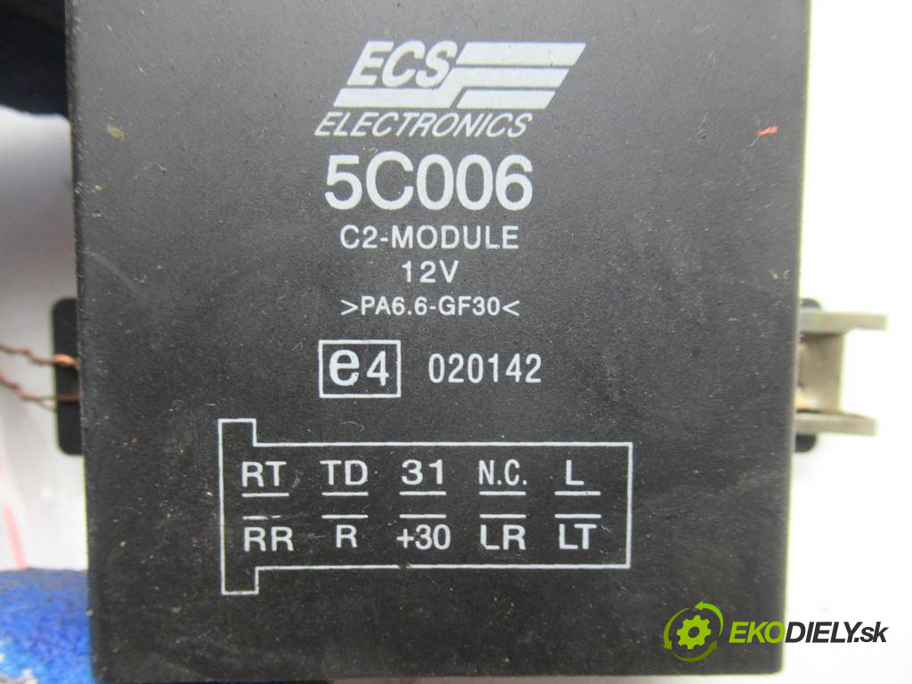 Seat Leon       0  modul tažného oka 5C006