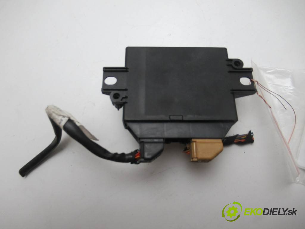 Audi A2       0  modul pdc - 8Z0919283A