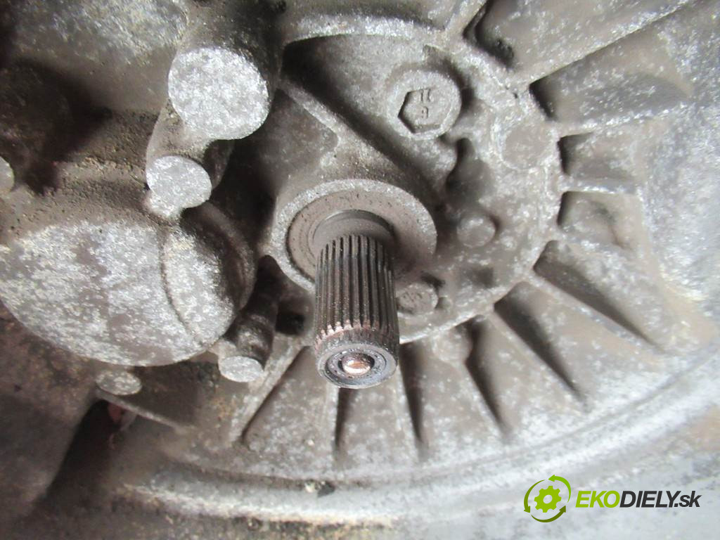 Audi A3 8L    HATCHBACK 3D 1.6B 101HP 96-00     prevodovka  org.čis. - DLP