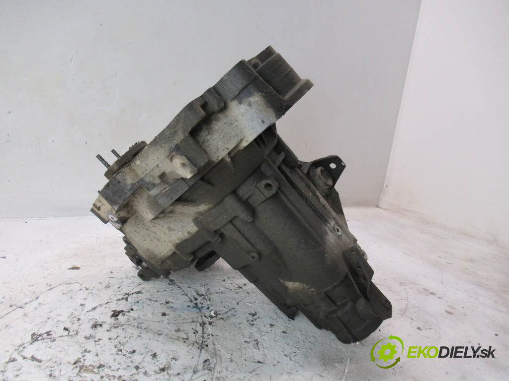 Audi A3 8L    HATCHBACK 3D 1.6B 101HP 96-00     prevodovka  org.čis. - DLP