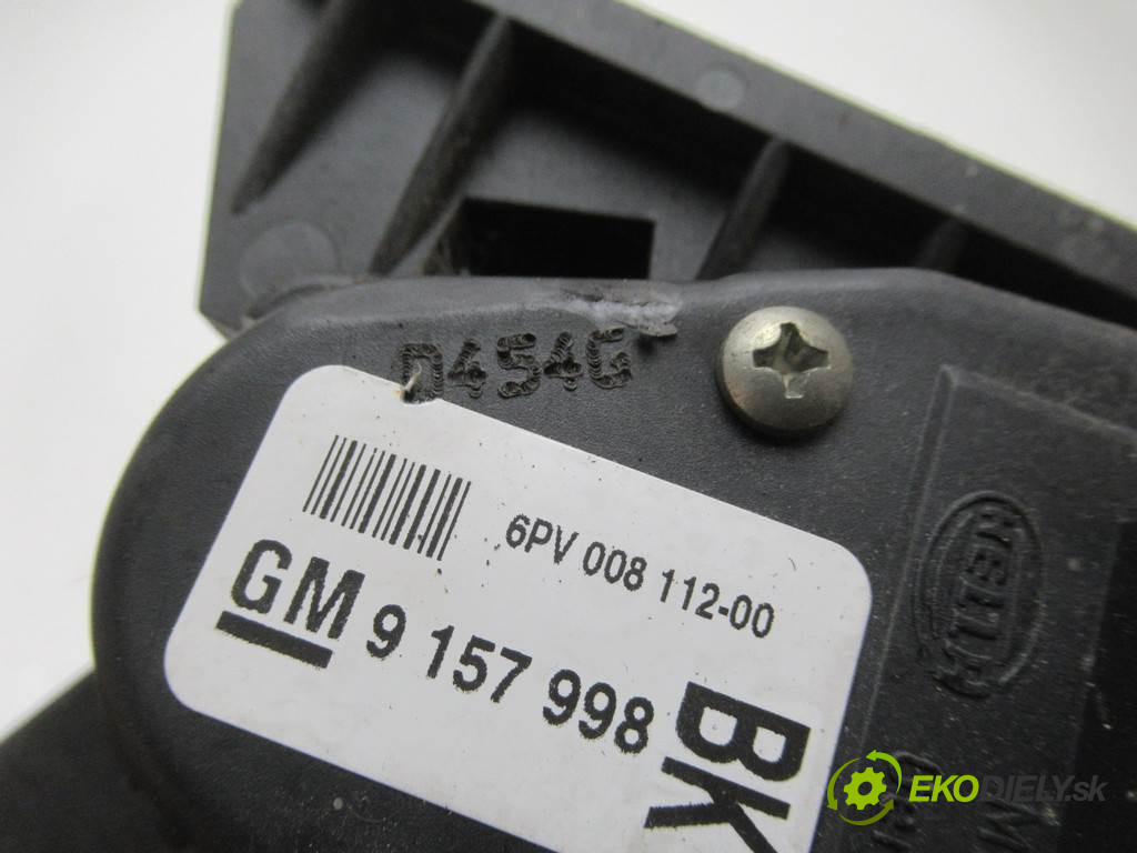 Opel Astra H       0  potenciometr plynového pedálu 9157998