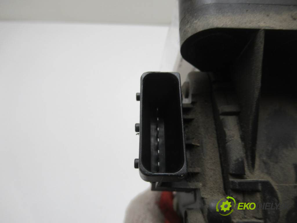 Opel Astra H       0  potenciometr plynového pedálu 9157998