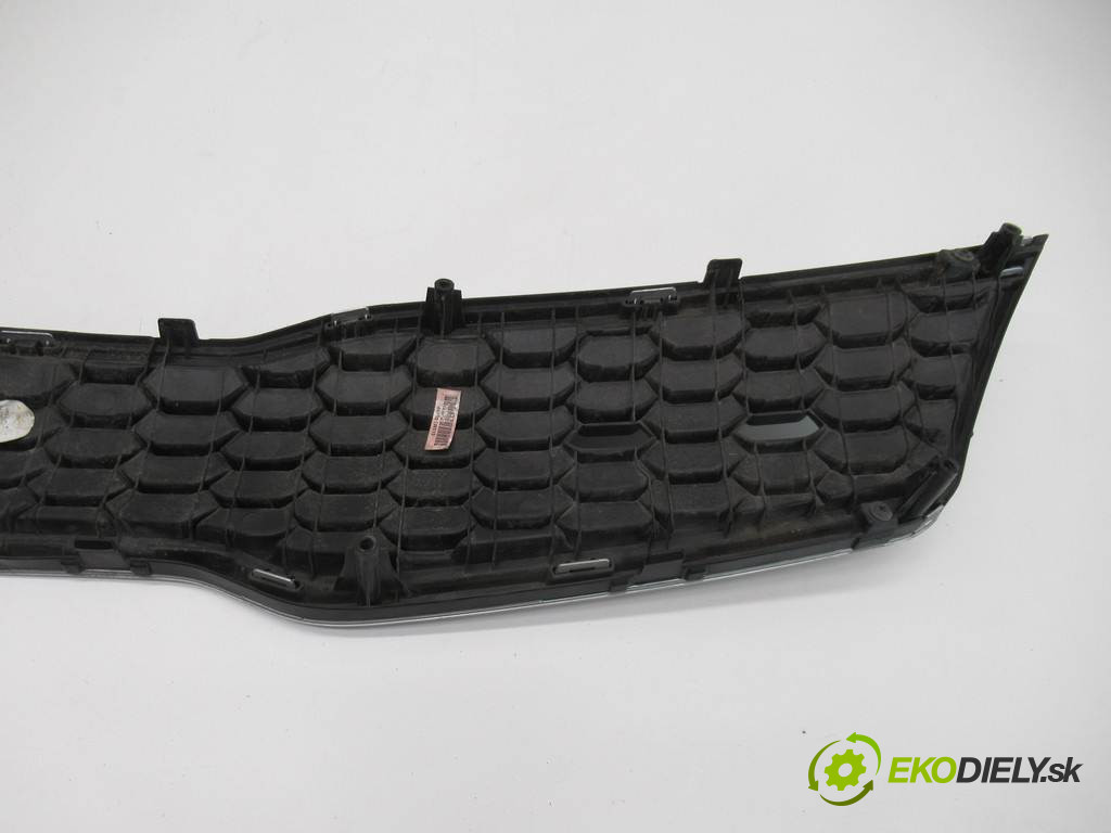 Kia Rio III       0  mriežka maska 86351-1W510